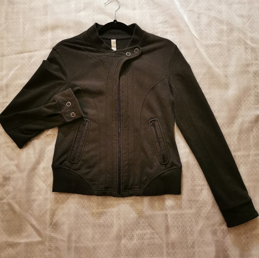 Lululemon Jacket